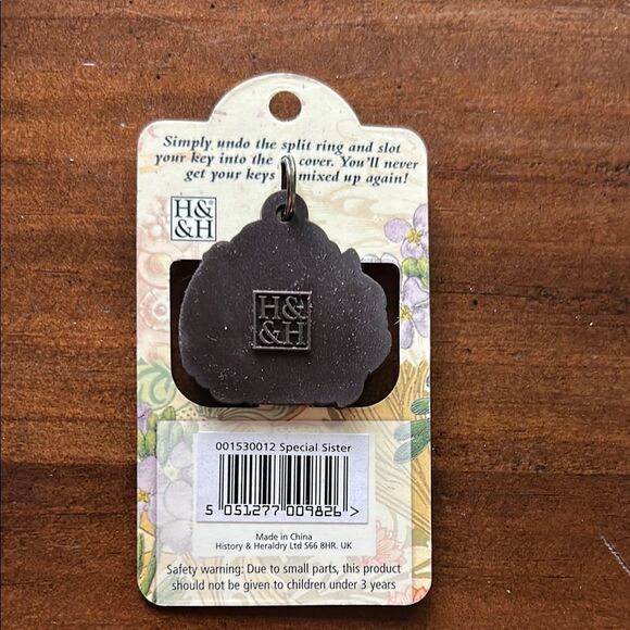 Special Sister Floral Key Cover - Picture 3 of 4